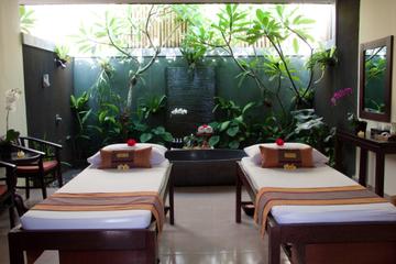 Bali Airport Departure Transfer Package Including 2-Hour Spa Treatment