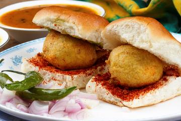 Private 4-Hour Food Walking Tour in Pune