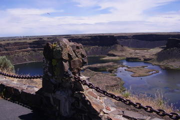 Private Overnight Tour of Grand Coulee Dam and Dry Falls