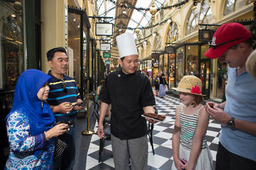 Melbourne Chocolate Indulgence Laneways and Arcades Walking Tour
