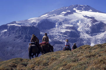 7-Day Andes Crossing from Mendoza to Chile by Horse