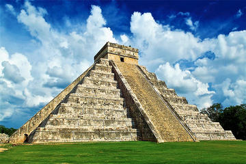 Private Chichen Itza and Ik-kil from Merida