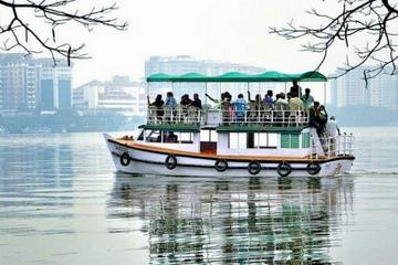 Kochi Shore Excursion: Cochin Harbor Cruise with Glimpse of Cochin Private Tour