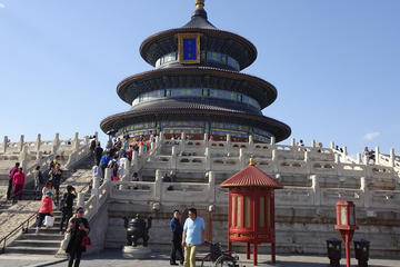 16-Day Small-Group Tour: Beijing, Xi'an, Guilin, Chengdu, Chongqing, Yangtze River Cruise and Shanghai