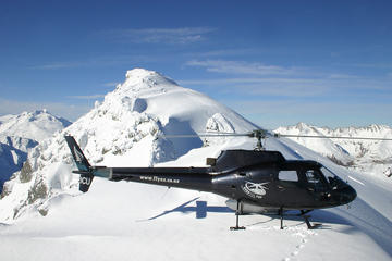 Helicopter Tour with Alpine Snow Landing from Queenstown