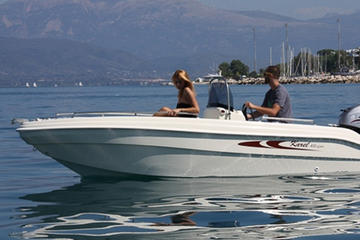 Boat Rental up to 4 People in Menton - No License Required