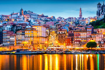 Best of Porto Sightseeing Tour with Lunch, 6 Bridges Cruise and Evening Fado Tour
