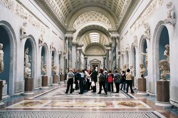 Skip-the-Line: Vatican, Sistine Chapel, and St Peter's Basilica Small-Group Tour