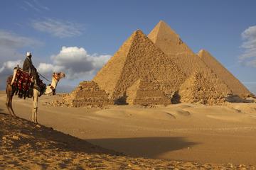 21 pyramids tour in Giza,Sakkara and Memphis day tour with an Egyptologist