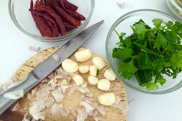 3-hour Traditional Thai Home-Cooking Class in Bangkok