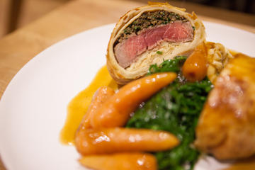 Gourmet Cooking Lesson and Market Tour with a Professional Chef in London