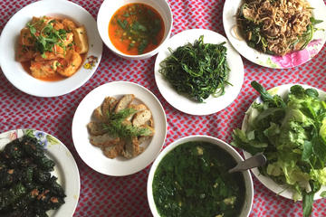 Learn to Cook Vietnamese Dishes in a Local Home: Private Cooking Experience in Hanoi