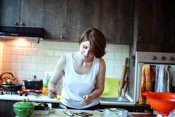 Market Tour & Authentic Georgian Cooking Class with Cookbook Authors in Tbilisi