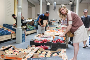 Market Tour and Cooking Lesson with a Belgian Gourmet Meal in a Brussels Home