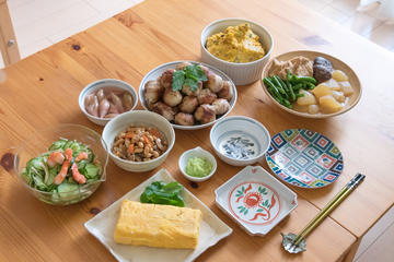 Private Hands-On Cooking Class with a Local Host in Her Tokyo Home
