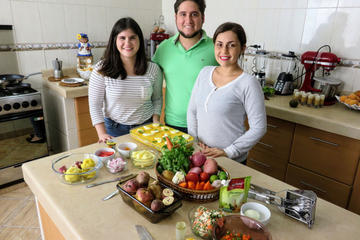 Private Peruvian Market Tour and Cooking Lesson with a Local Family in Lima