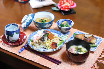 Private Tofu Tour and Japanese Cooking Lesson with a Fun Local in Kyoto