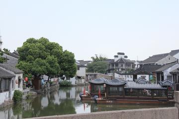 4 Days Private Tour to Shanghai and nearby Suzhou-No Shopping Stops