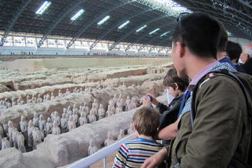 Small Group Xian Day Tour: Terra-Cotta Warriors and Horses-Xian Museum-Small Wild Goose Pagoda