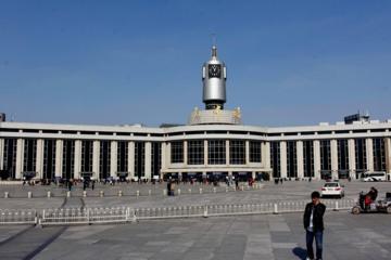 Private Arrival Transfer from Tianjin Railway Station to Tianjin city hotel