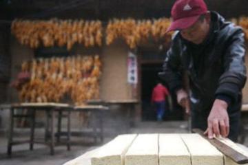To learn and taste Chinese Toufu in village family
