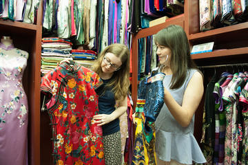 Private Shanghai Markets Half- or Full-Day Tour