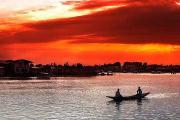 6-Days Private Tour Of Kashmir-Paradise