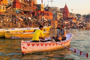 Discover Holy city with Agra and Jaipur