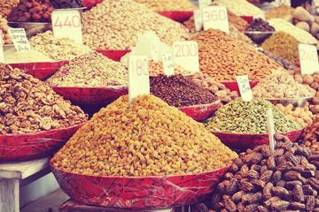 Private Tour of Old Delhi by Metro Including Dinner