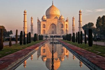 Overnight Agra Tour From Delhi