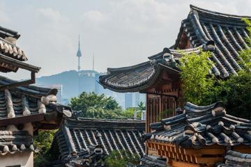 Small-Group Tour of Bukchon Hanok Village