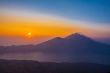 Private Tour: Caldera Sunrise Volcano Trek from Bali