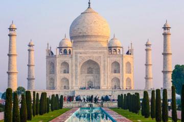 5-Day Golden Triangle Tour from Delhi by Private Car