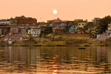 4 Day Khajuraho and Varanasi Private Tour from Delhi