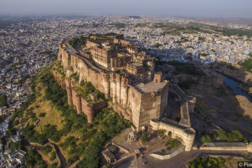 4-Night Golden Sands of Rajasthan Tour including Jaisalmer and the Sam Dunes