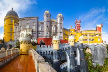Pena Palace Private Guided Tour from Lisbon