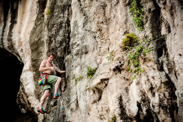 Multiple Day Sport Climbing Certified Courses at Krabi