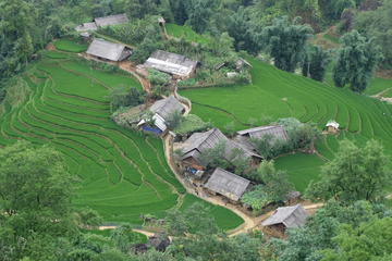 Easy day to Binh Lu