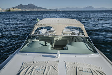 Capri Small Group in private boat from Naples