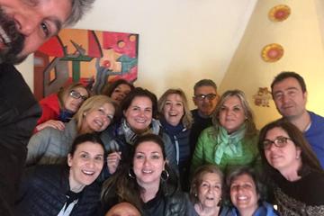 Private Tour: Pane and Pomodoro Beach Excursion plus Cooking Class with Lunch