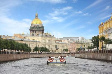 Canal Cruise and Private Walking Tour of St. Petersburg