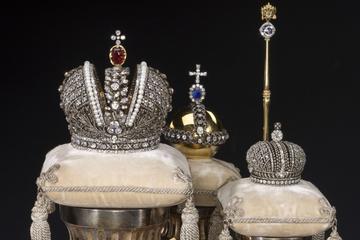 Diamond Room in the Hermitage Museum with a Curator including All Day admission to the Museum