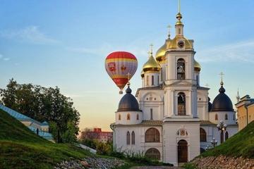 Private Tour: Dimitrov Hot Air Balloon Flight and City Tour from Moscow