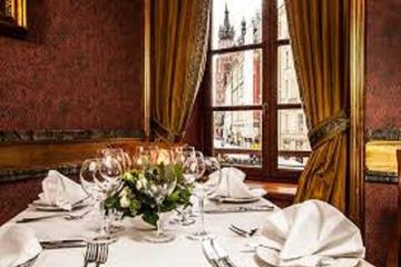 Romantic Weekend in Krakow with Dinner in the Oldest Polish Restaurant