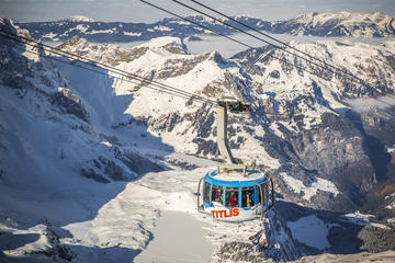Mt Titlis Day Photo Tour Panorama View from the 360 Rotating Gondola