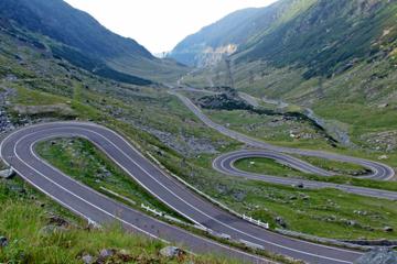 Day Trip to Transfagarasan Road and Dracula's Fortress Poienari from Bucharest