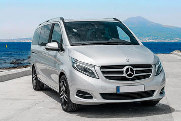 Private Transfer: Sorrento to Positano or Positano to Sorrento