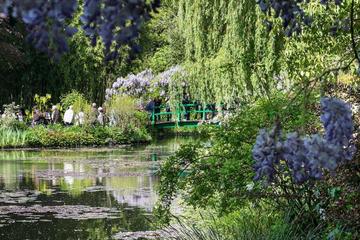 Giverny Half-Day Trip from Paris with Private Driver