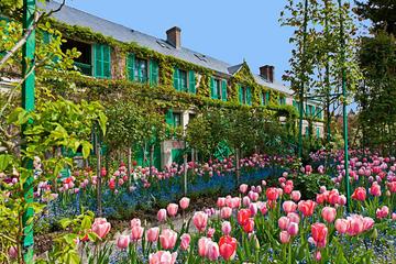 Day Trip Bike Tour of Giverny and Monet's Residence