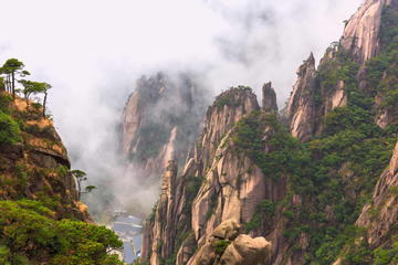 4-Day Private Trip to South of Hangzhou with Accommodations